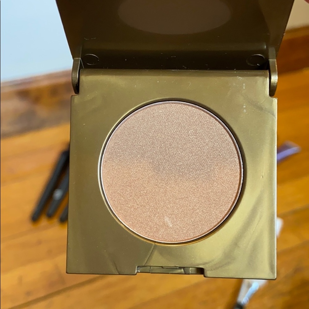 TARTE bronzer